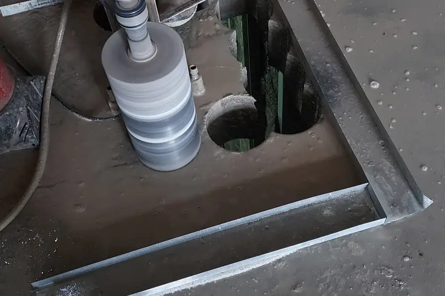 Станина DD 250 · Ø 132 · мокрый рез